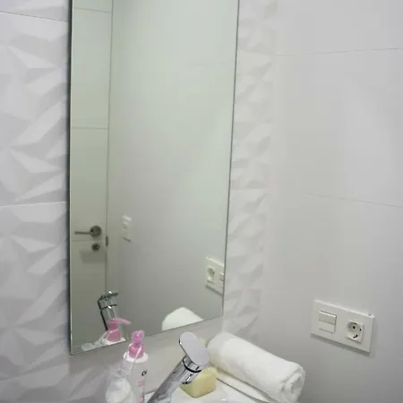 Smart Tech Plaza Апартаменти